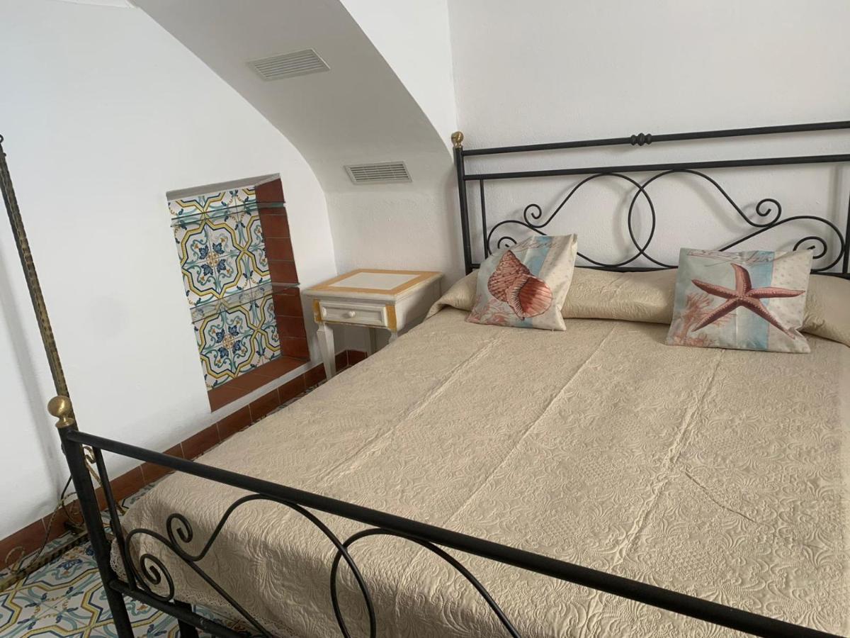 Casa Barbara Bed and Breakfast Amalfi Esterno foto