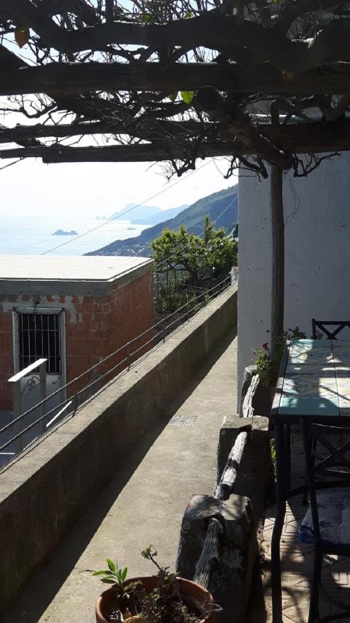 Casa Barbara Bed and Breakfast Amalfi Esterno foto