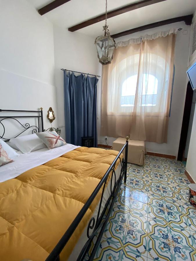 Casa Barbara Bed and Breakfast Amalfi Esterno foto